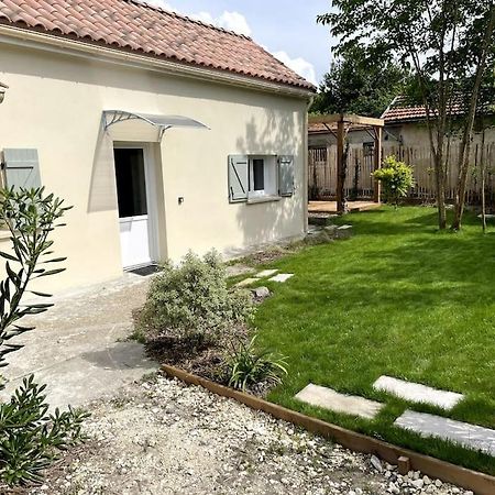Petite Maison Avec Jardin Au Calme Floirac  Esterno foto
