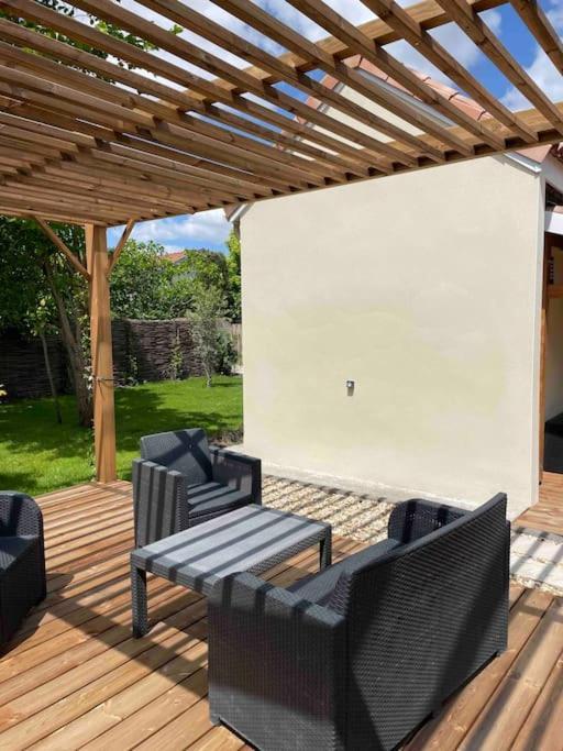 Petite Maison Avec Jardin Au Calme Floirac  Esterno foto
