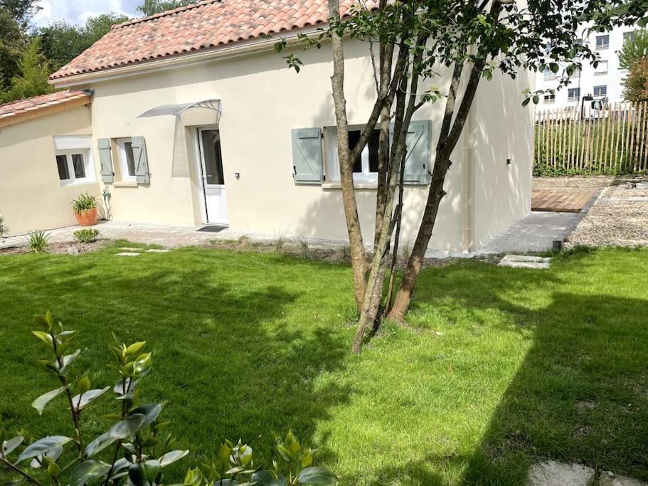 Petite Maison Avec Jardin Au Calme Floirac  Esterno foto